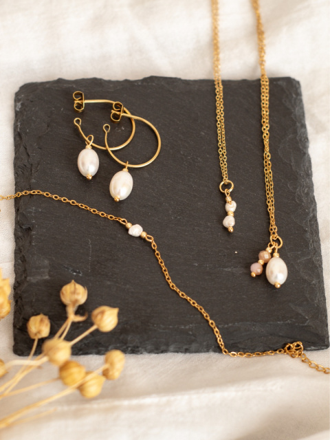 naszyjnik z pereł, naszyjnik z pereł słodkowodnych, naszyjnik handmade, naszyjnik ze stali chirurgicznej, delikatny naszyjnik naszyjnik z pereł, naszyjnik z pereł słodkowodnych, naszyjnik handmade, naszyjnik ze stali chirurgicznej, delikatny naszyjnik