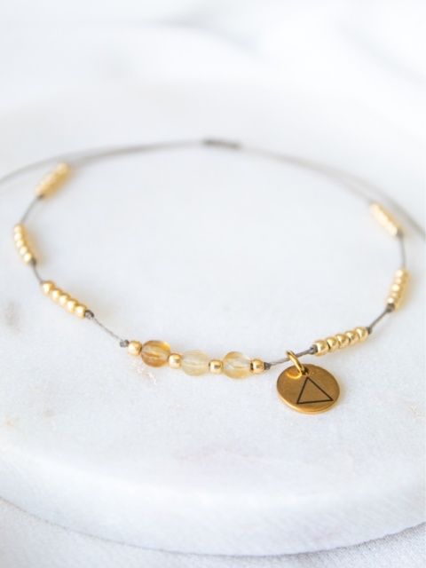 bransoletka zodiakalna, biżuteria astrologiczna, kamienie zodiakalne, bransoletka na sznurku, talizman zodiakalny